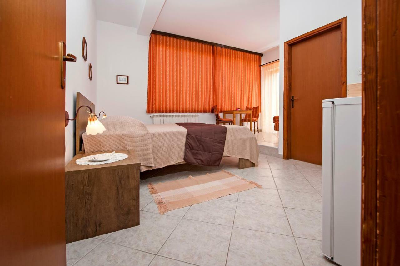 Casa Botin Rovinj Exterior photo